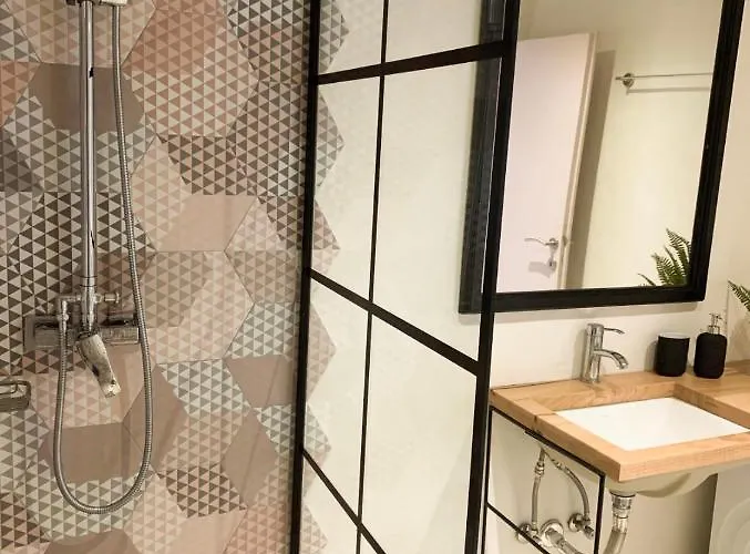 Boutique Homes * Volos