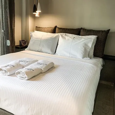 아파트 Boutique Homes *