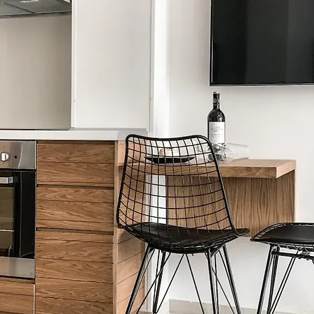 Apartment Boutique Homes *